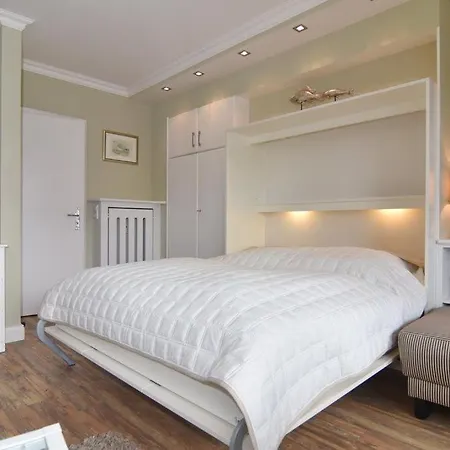 Apartment Boetticherstrasse 4, Whg 8 *